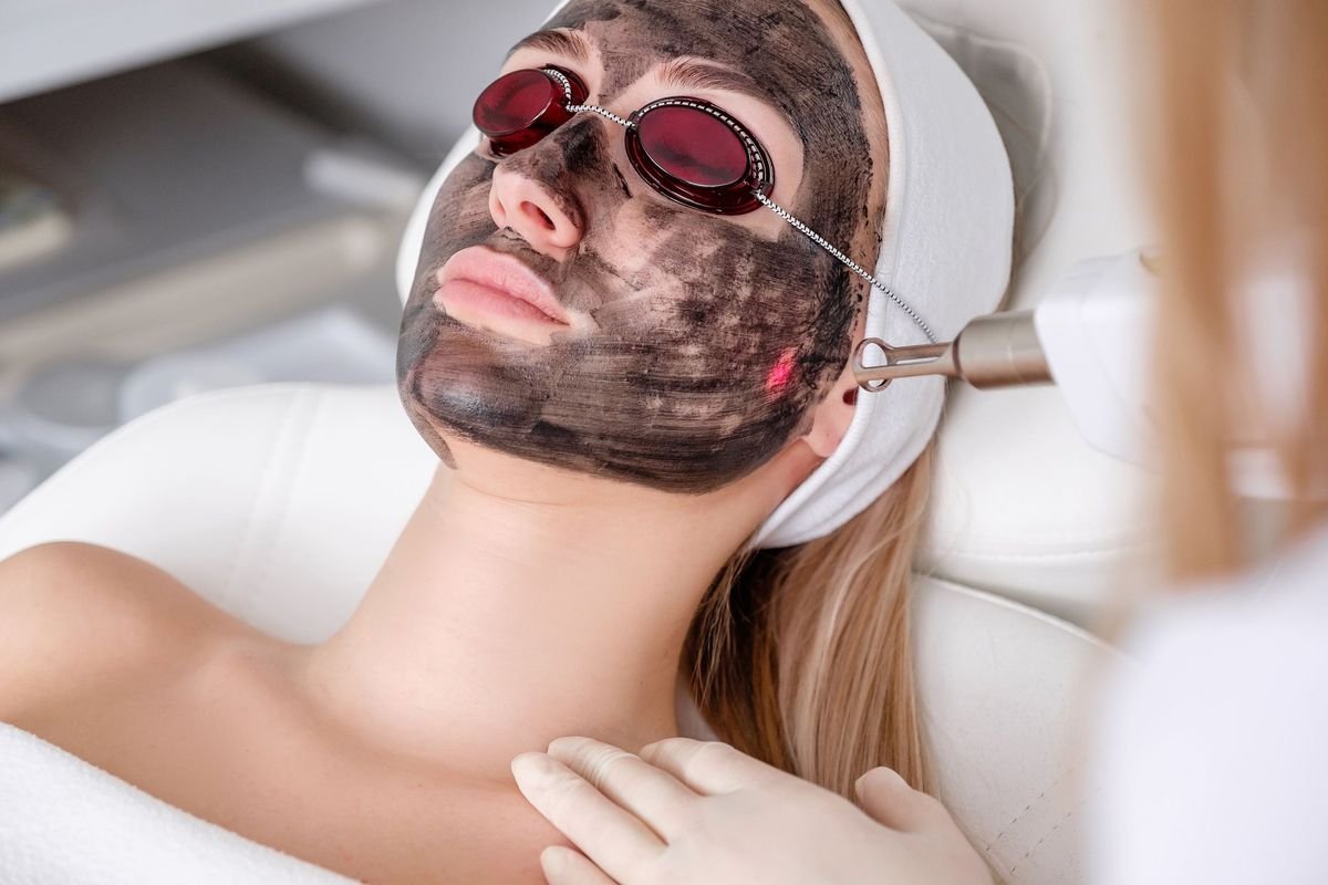 Hollywood Facial Carbon Laser Peel treatment at DermaGLO Laser Skin Clinic Bangalore